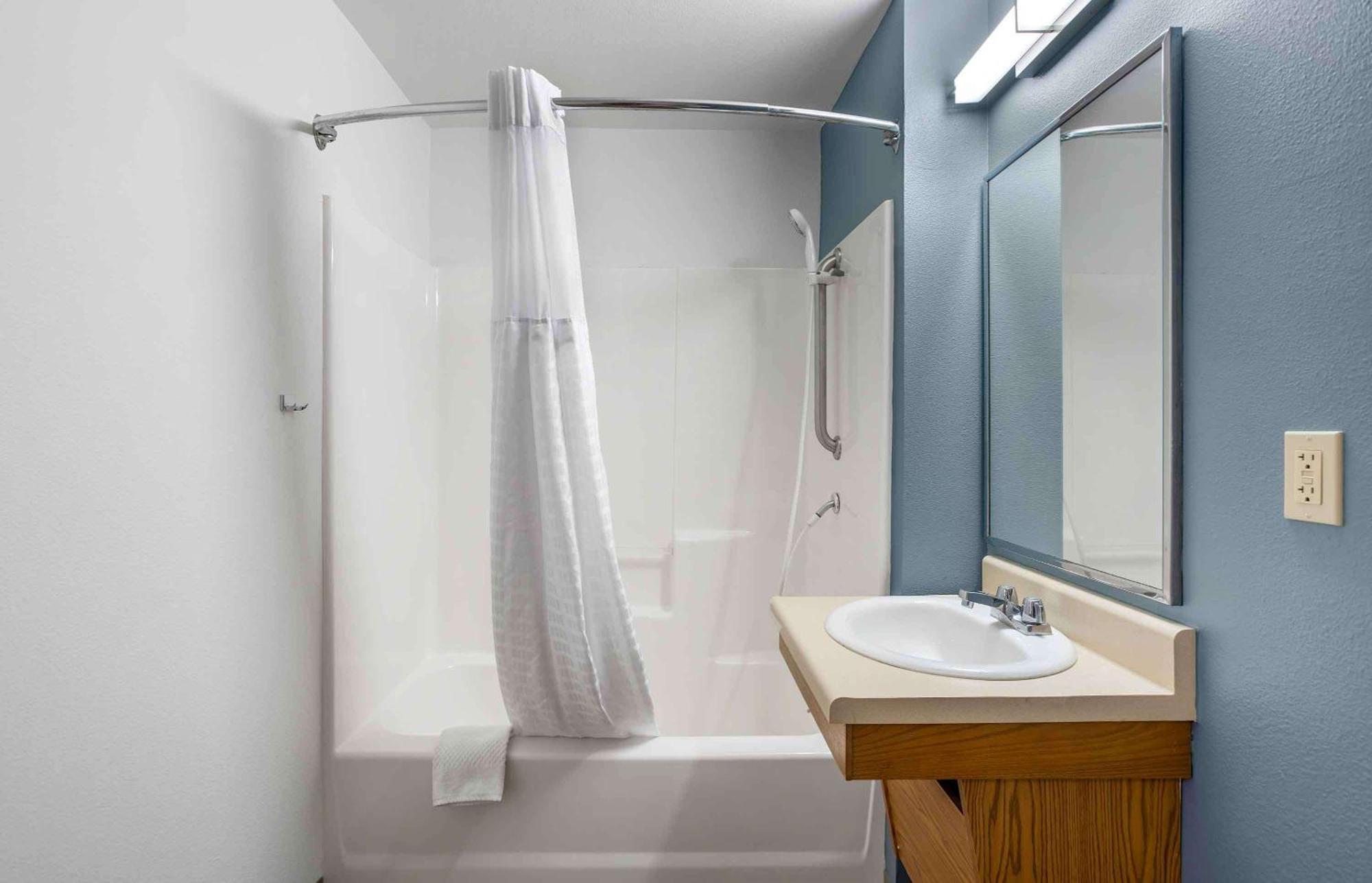 Extended Stay America Select Suites - Wichita - Airport Kültér fotó