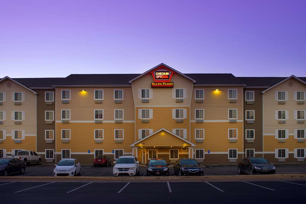 Extended Stay America Select Suites - Wichita - Airport Kültér fotó