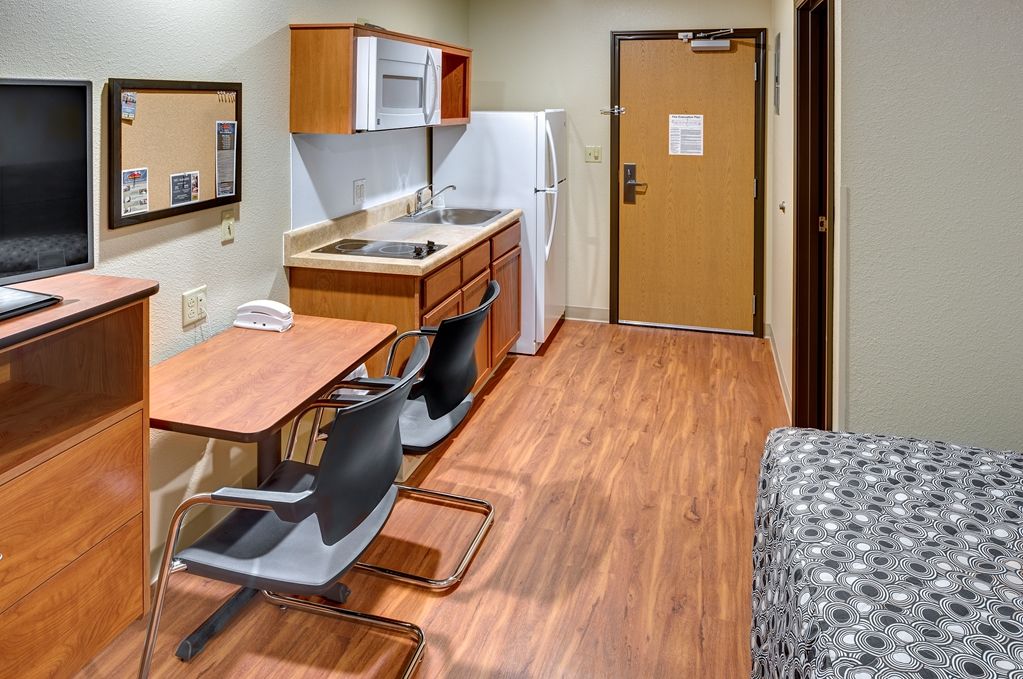 Extended Stay America Select Suites - Wichita - Airport Szoba fotó